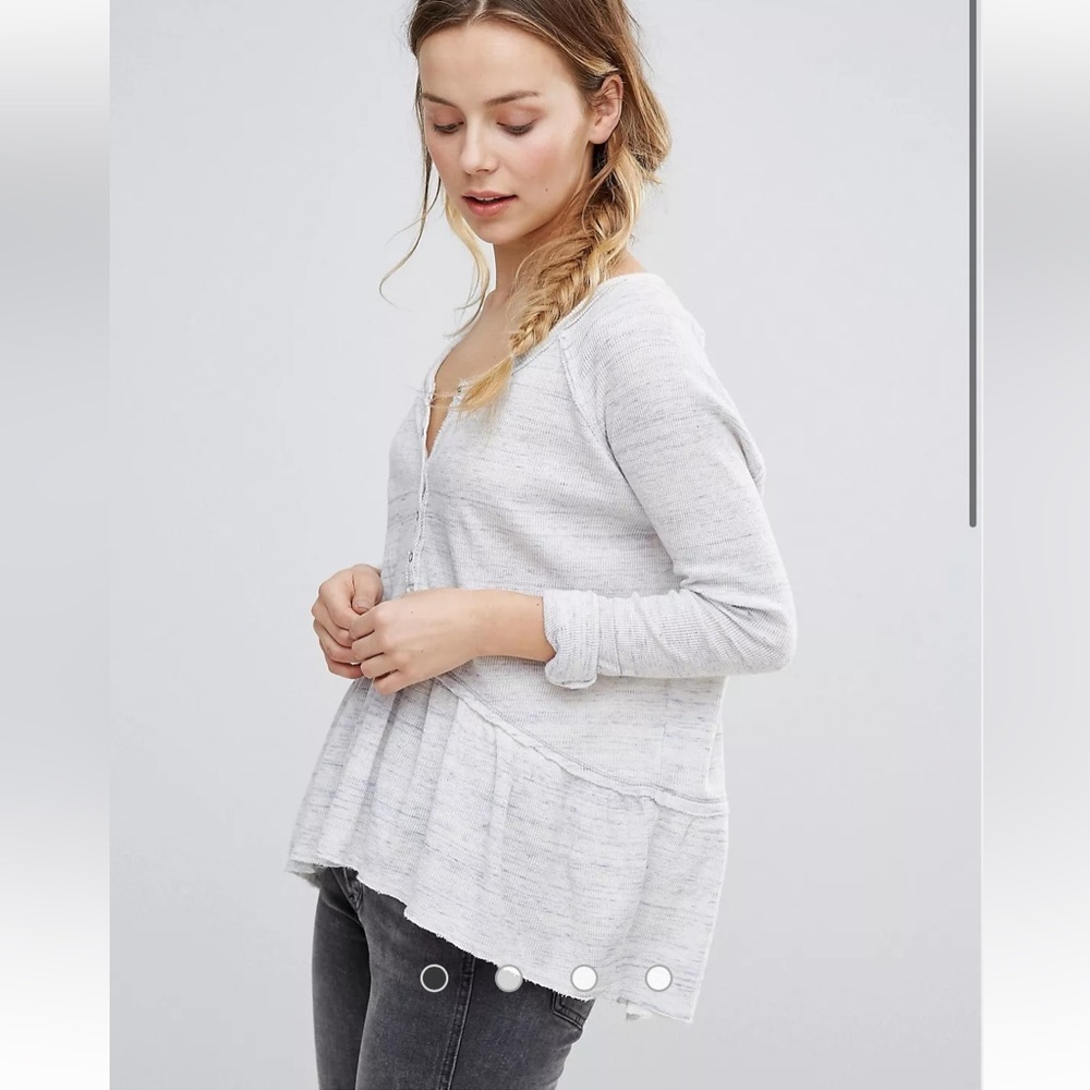 Free People Coastline Peplum Long Sleeved Tee Size XS